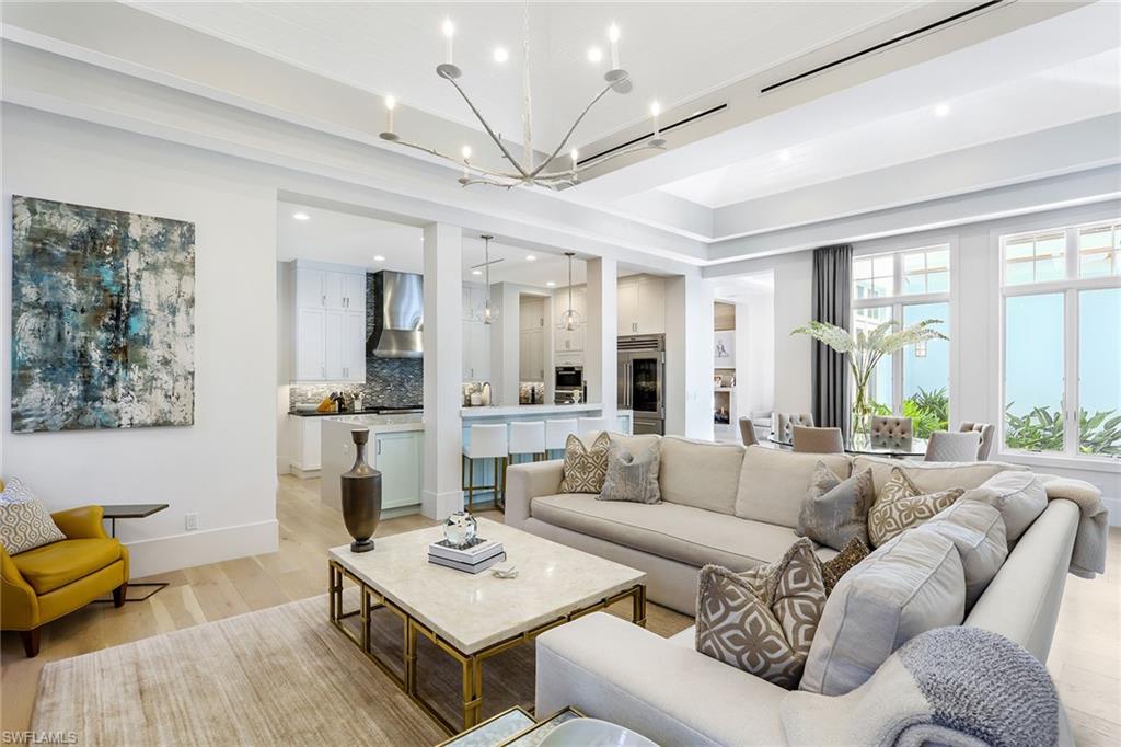 OLDE NAPLES - Residential