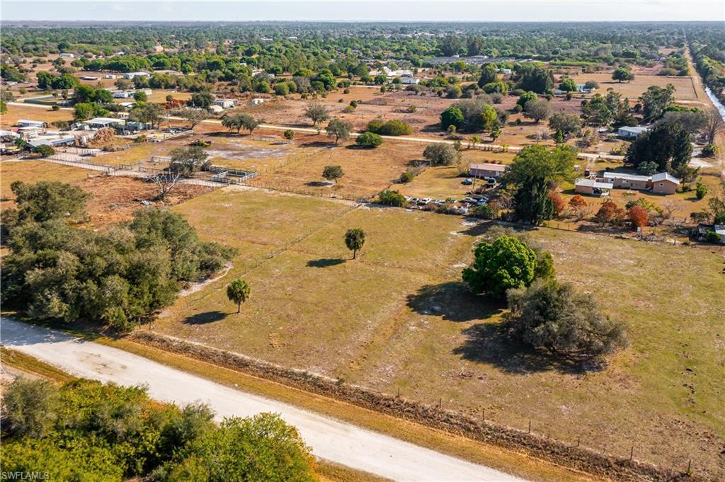 MONTURA RANCH ESTATES - Land