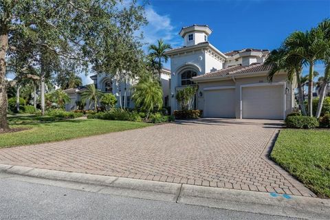 A home in NAPLES