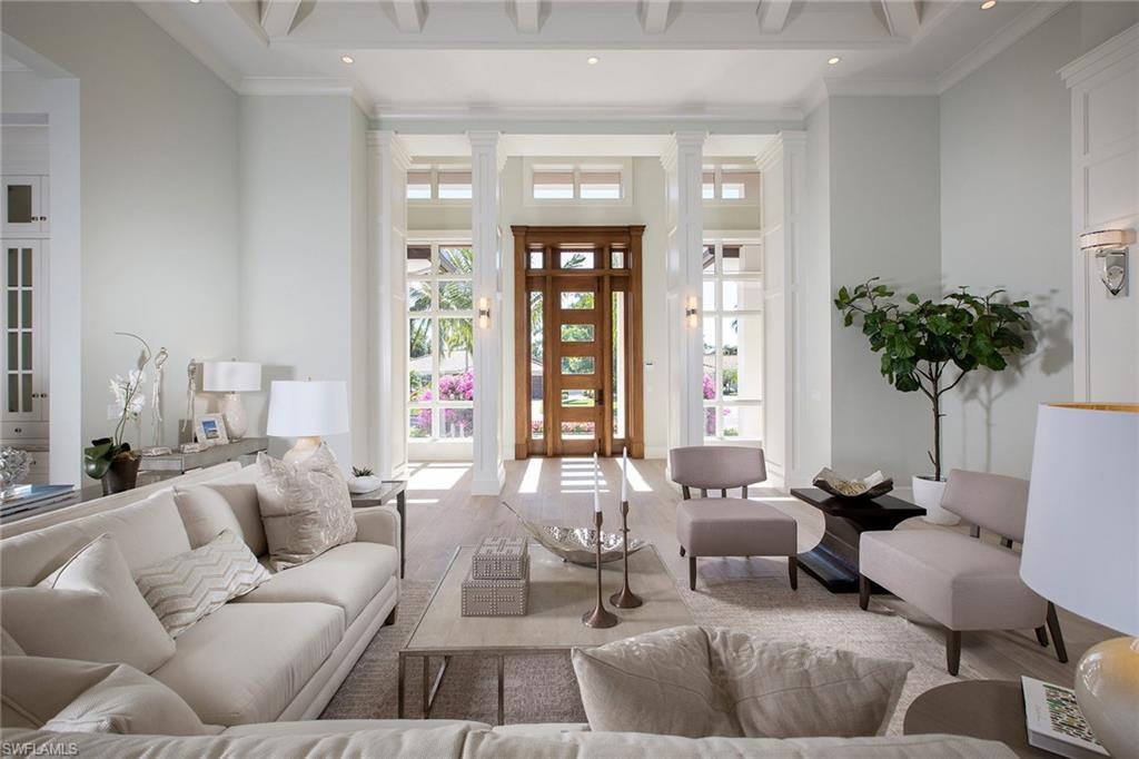 MOORINGS - Residential