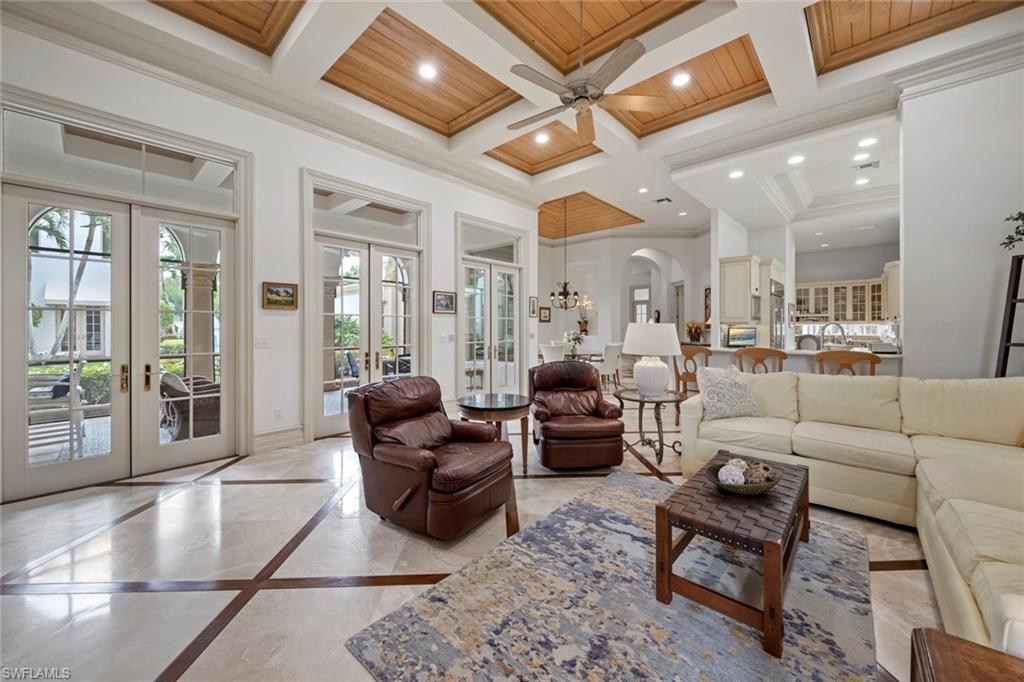 QUAIL WEST - Residential