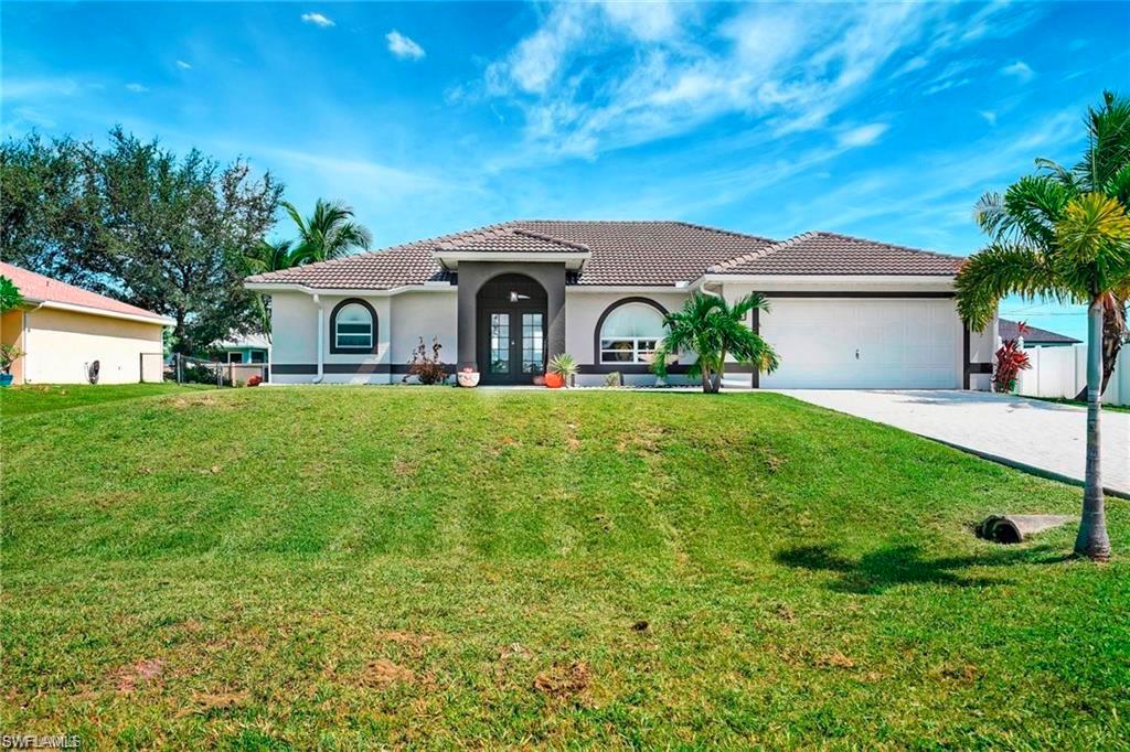 CAPE CORAL - Residential
