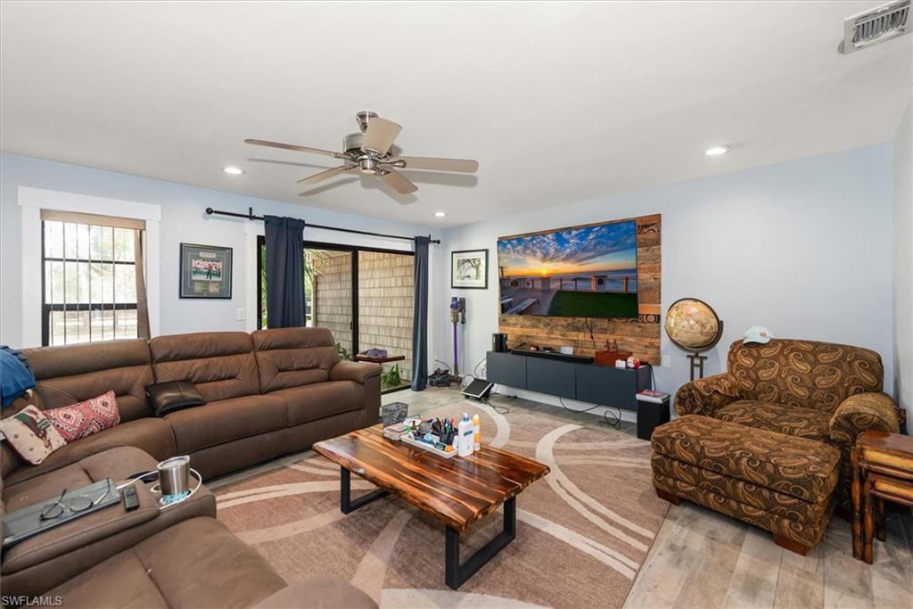 BRIARCLIFF - Residential