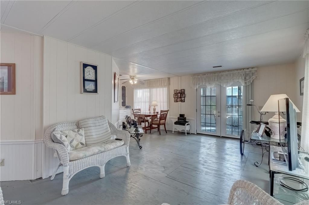 OLD BRIDGE VILLAGE - Residential