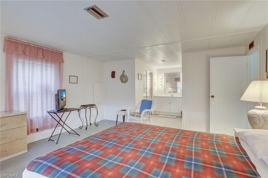 OLD BRIDGE VILLAGE - Residential