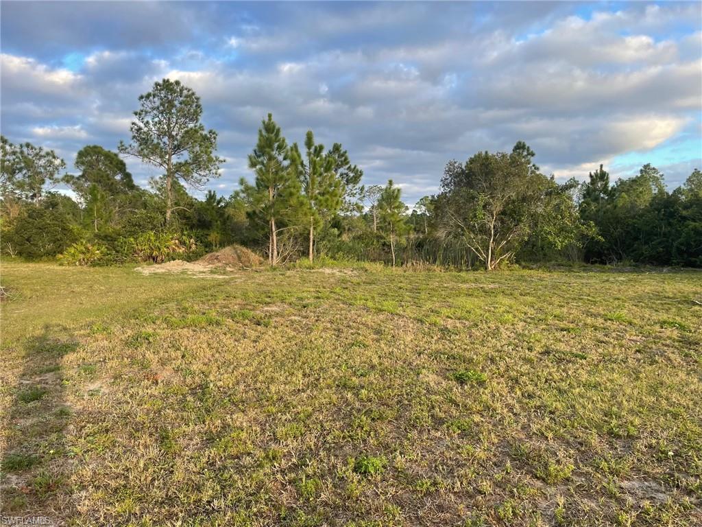 CHARLOTTE RANCHETTES - Land