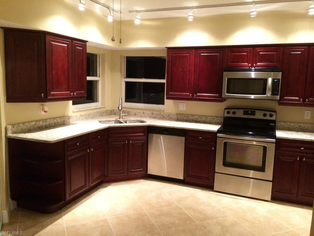 VILLAGES AT COUNTRY CREEK - Residential