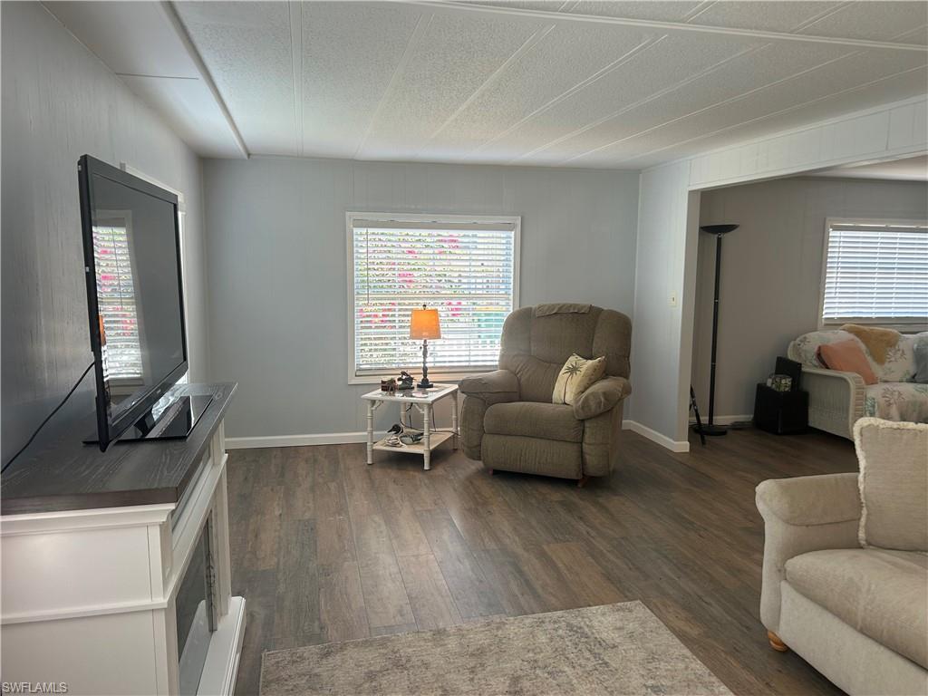 WEST WIND ESTATES - Residential