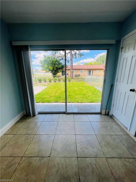 CAPE CORAL - Residential Lease