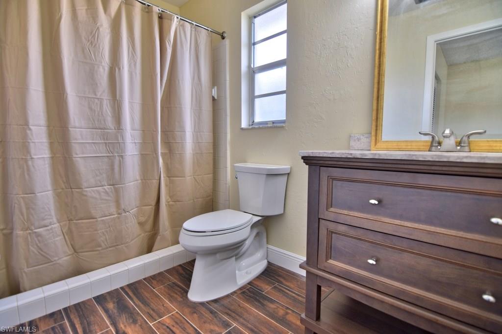 LAKEWOOD - Residential