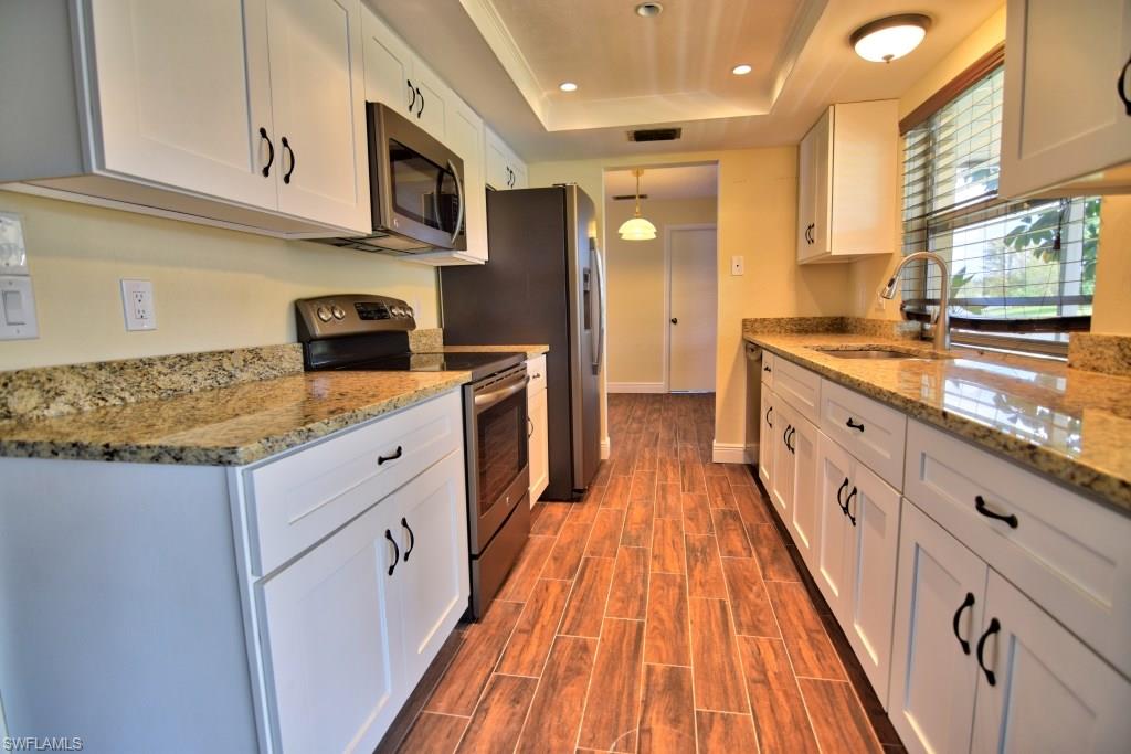 LAKEWOOD - Residential