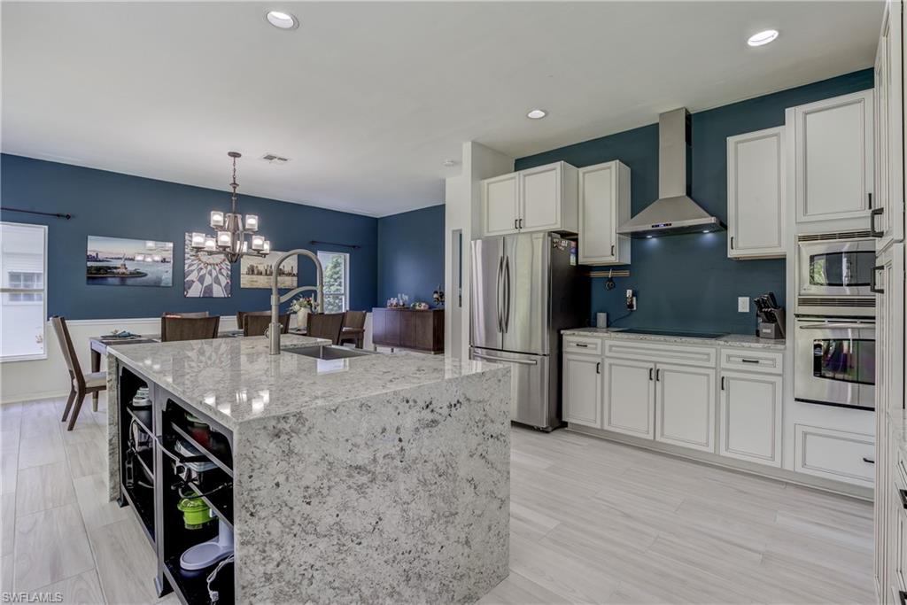 CROSS CREEK ESTATES - Residential