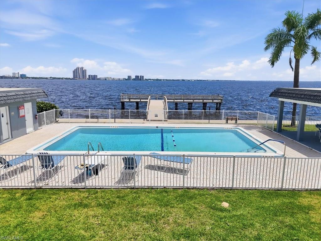 BAY HARBOR CLUB CONDO - Residential
