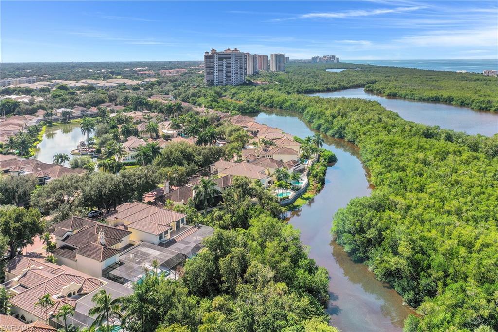 VIZCAYA AT BAY COLONY - Residential