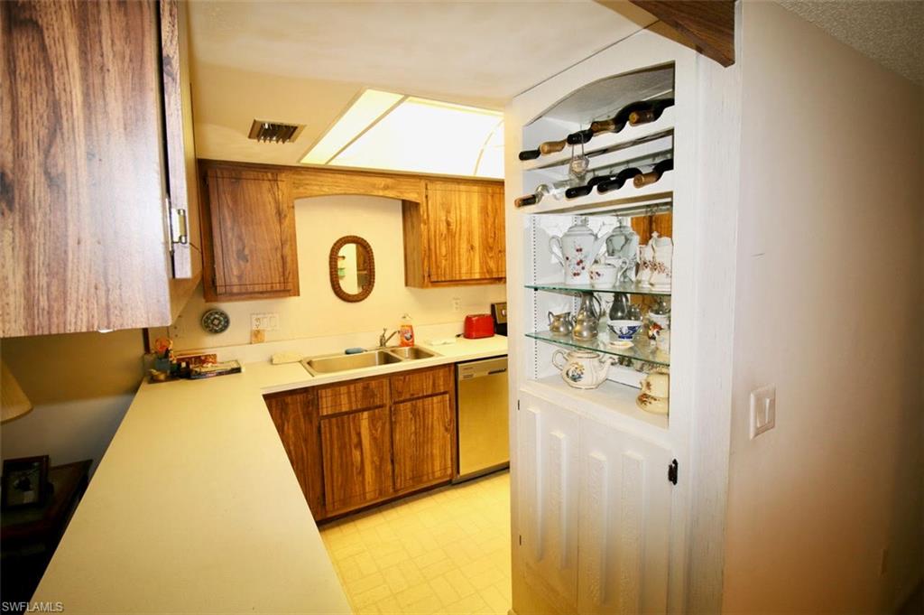 PARK VIEW CONDO - Residential