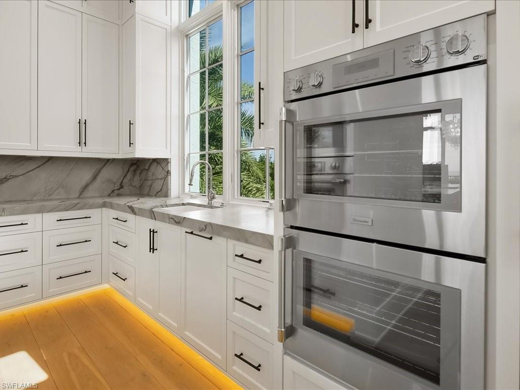 STRAND AT BAY COLONY - Residential