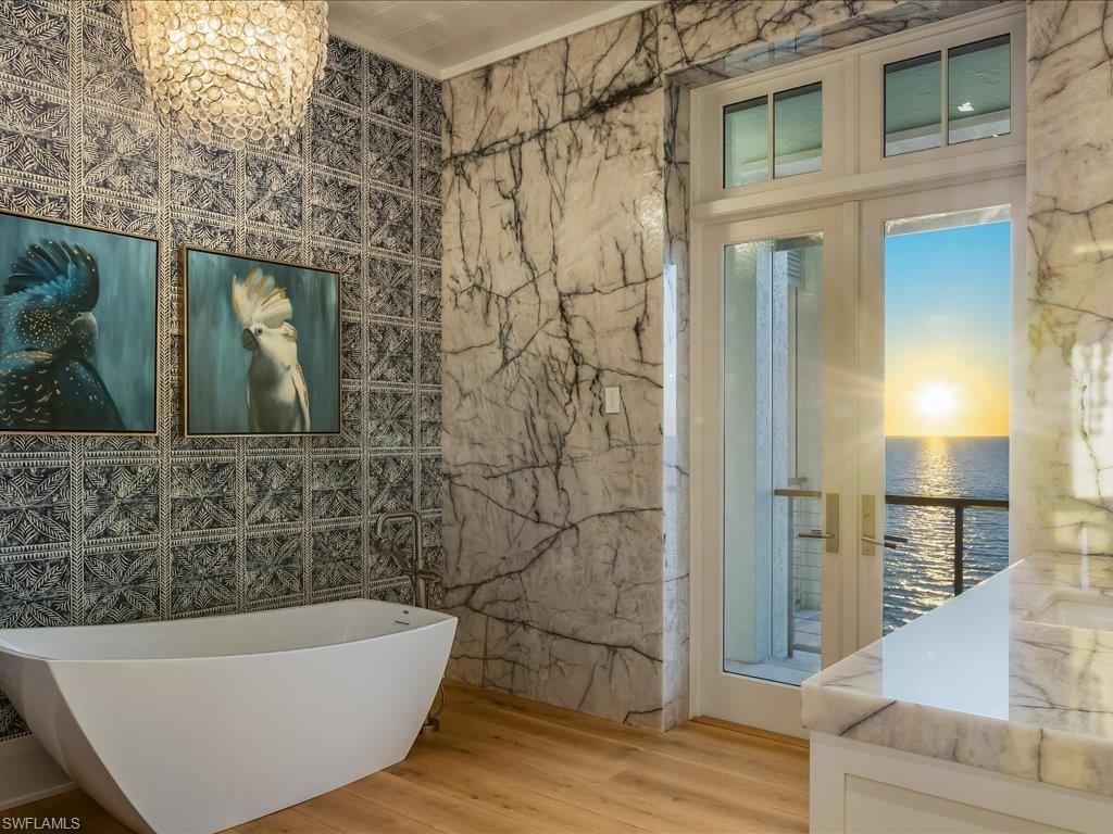 STRAND AT BAY COLONY - Residential