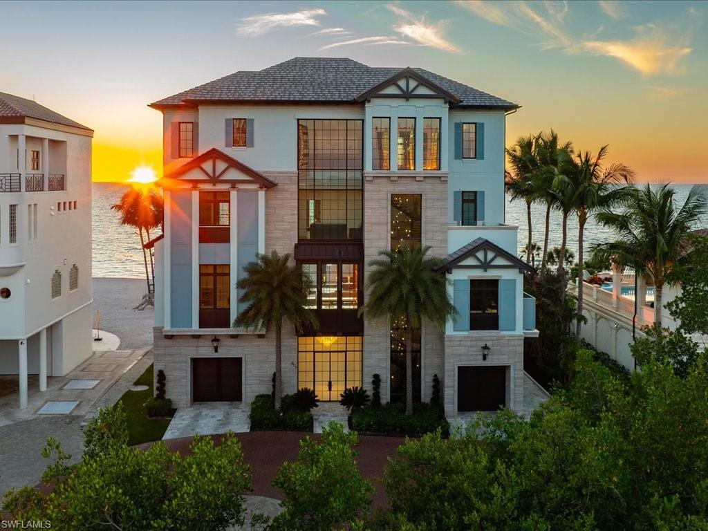 STRAND AT BAY COLONY - Residential