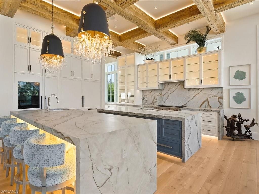 Photo of 7409 Bay Colony DR, NAPLES, FL 34108 (MLS # 225079127)