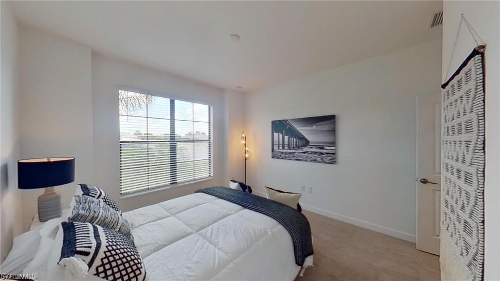 VALENCIA COUNTRY CLUB - Residential Lease