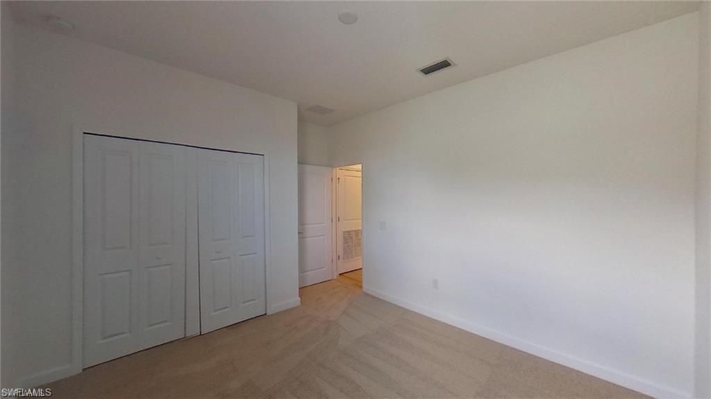 VALENCIA COUNTRY CLUB - Residential Lease