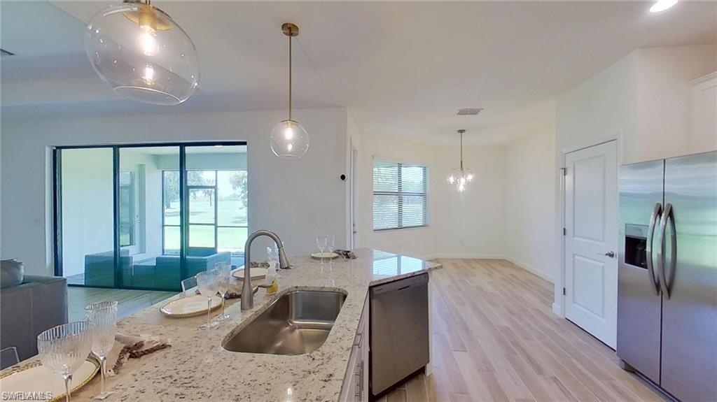 VALENCIA COUNTRY CLUB - Residential Lease