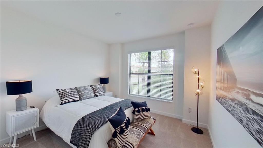 VALENCIA COUNTRY CLUB - Residential Lease