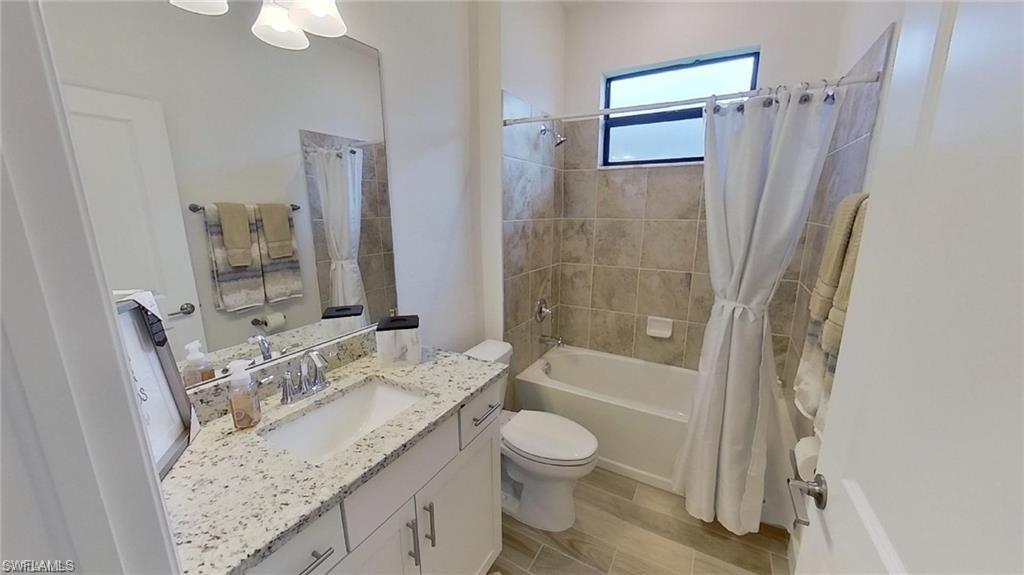 VALENCIA COUNTRY CLUB - Residential Lease