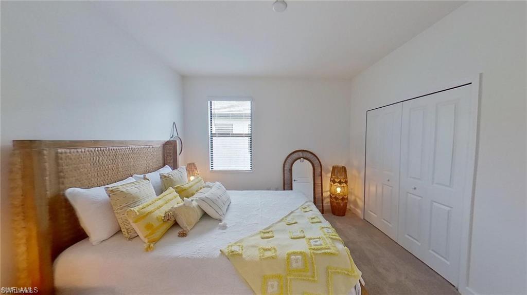 VALENCIA COUNTRY CLUB - Residential Lease