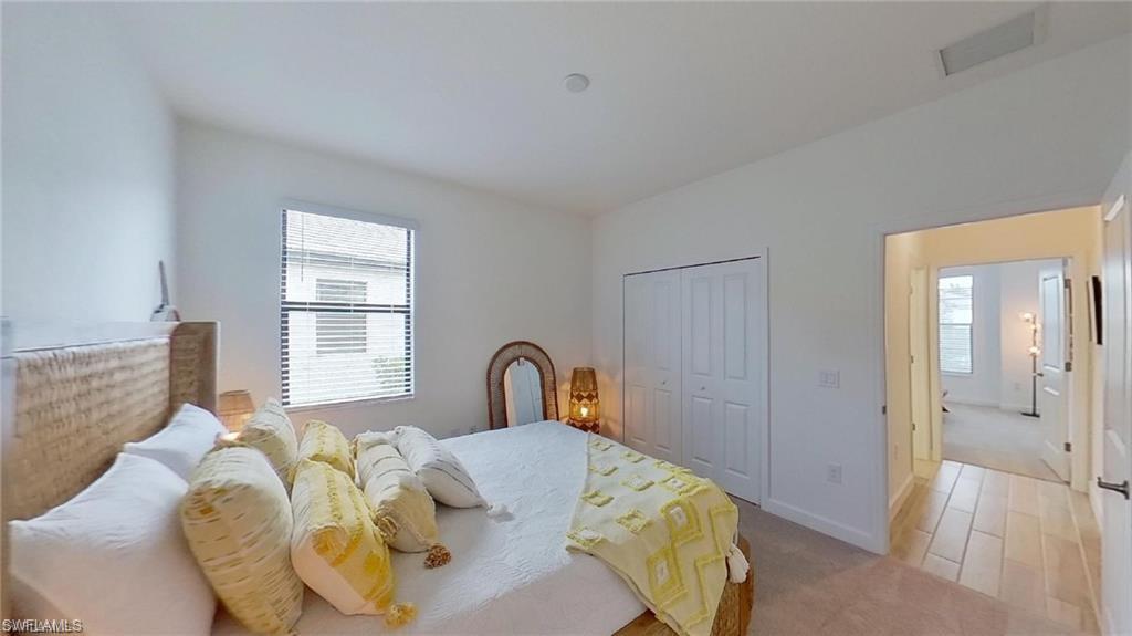 VALENCIA COUNTRY CLUB - Residential Lease