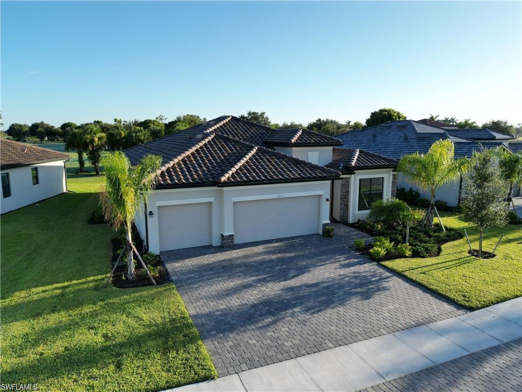 VALENCIA COUNTRY CLUB - Residential Lease