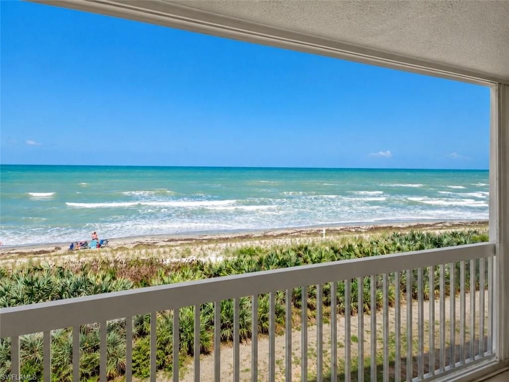 Photo of 401 HIGHWAY A1A HWY #121, SATELLITE BEACH, FL 32937 (MLS # 226021056)