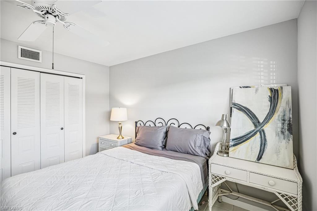 MYERLEE SQUARE CONDO - Residential