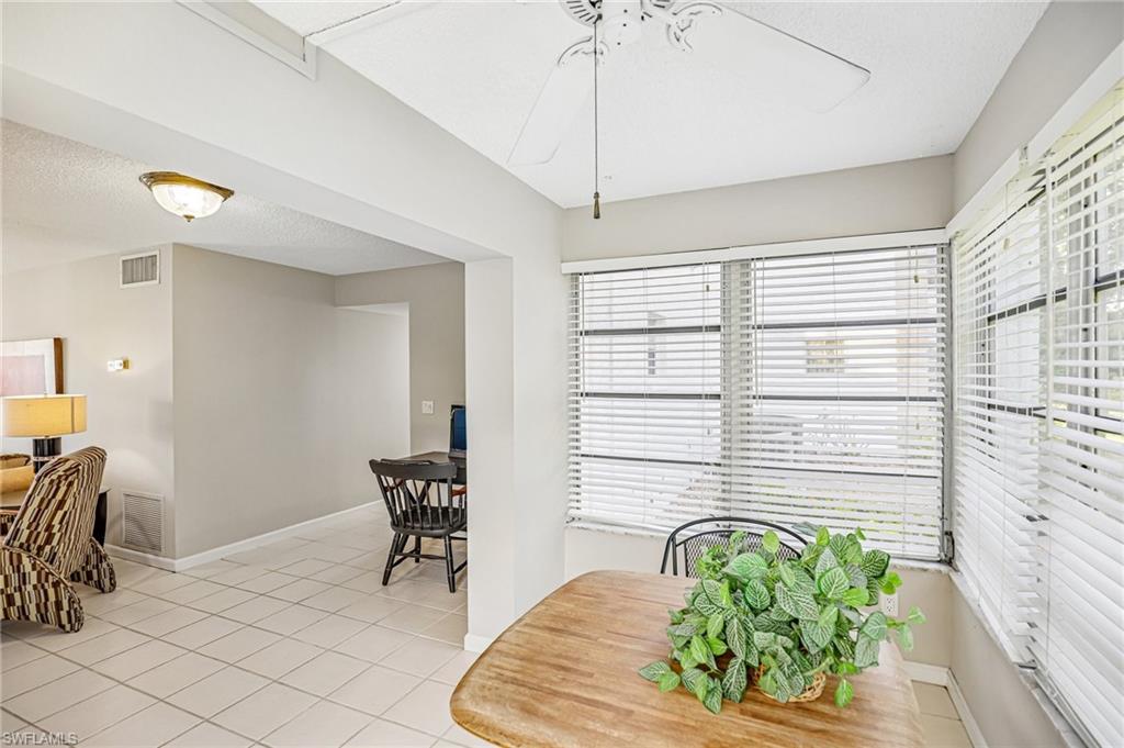 MYERLEE SQUARE CONDO - Residential