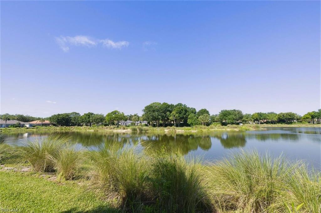 MAPLE BROOKE - Residential