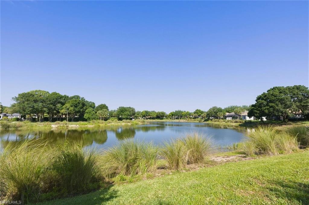 MAPLE BROOKE - Residential