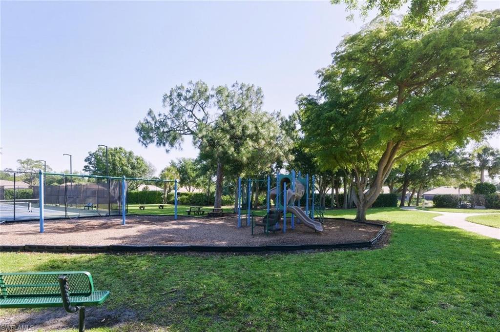 MAPLE BROOKE - Residential