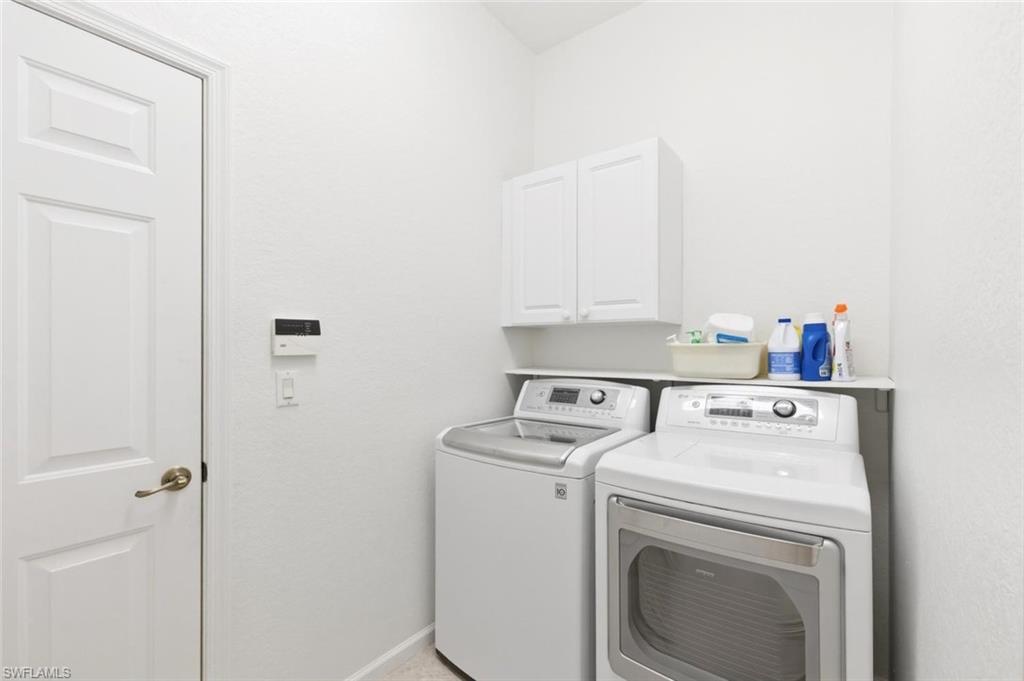 MAPLE BROOKE - Residential