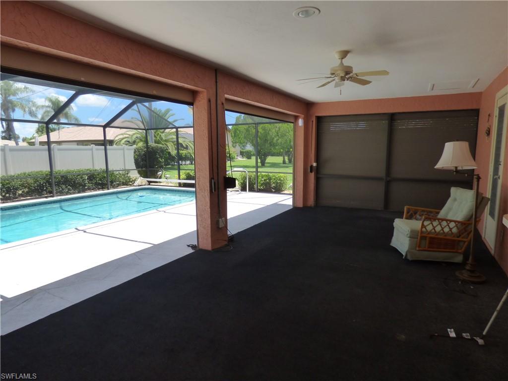 COUNTRY CLUB ESTATES - Residential