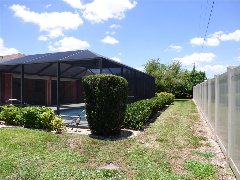 COUNTRY CLUB ESTATES - Residential