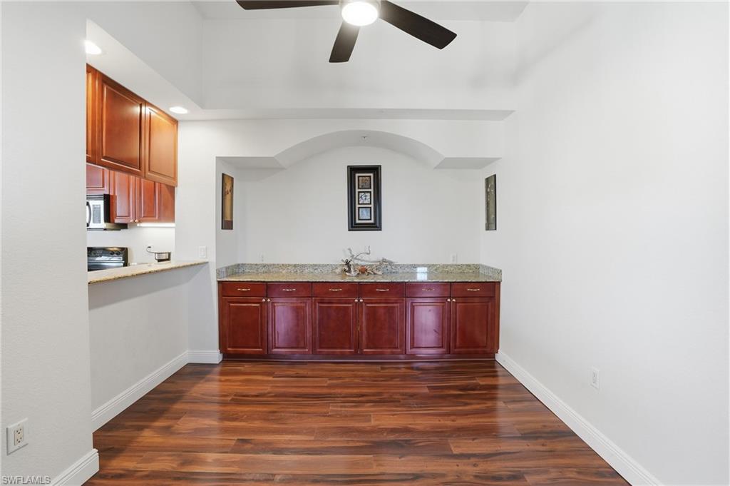 VAN LOON COMMONS - Residential