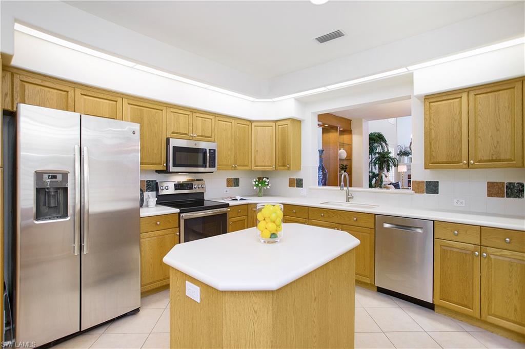 ANA'S PLACE - Residential