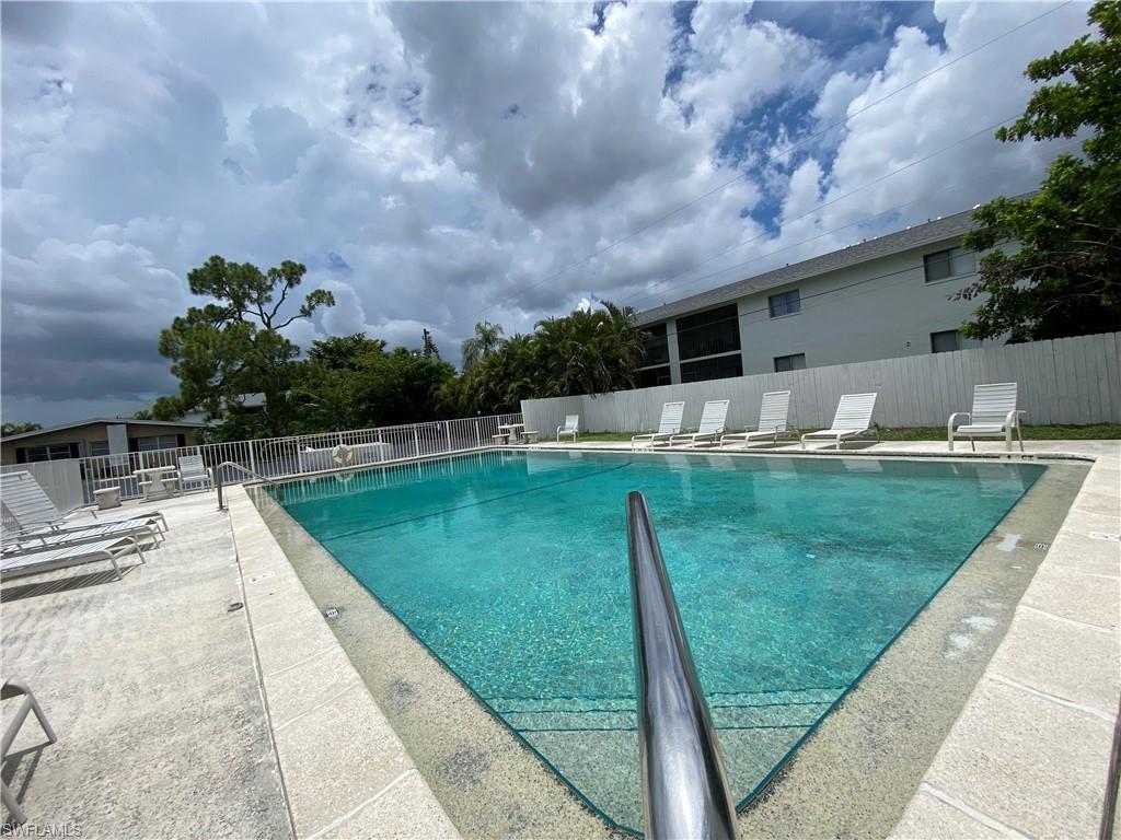 CAPEWAY CONDO - Residential