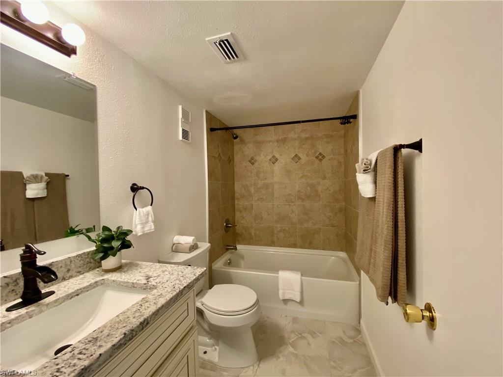 CAPEWAY CONDO - Residential