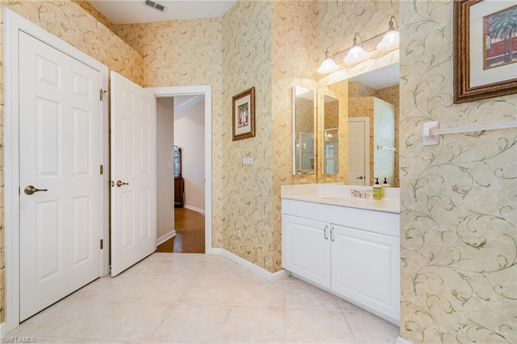 CYPRESS COVE - Residential Lease