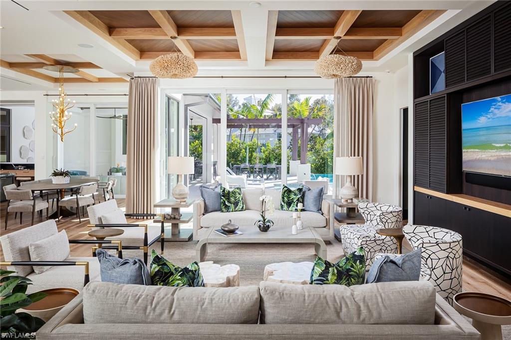 OLDE NAPLES - Residential