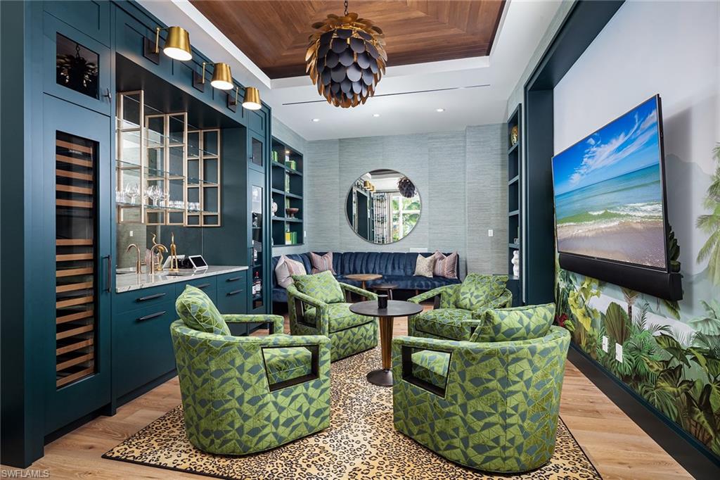 OLDE NAPLES - Residential