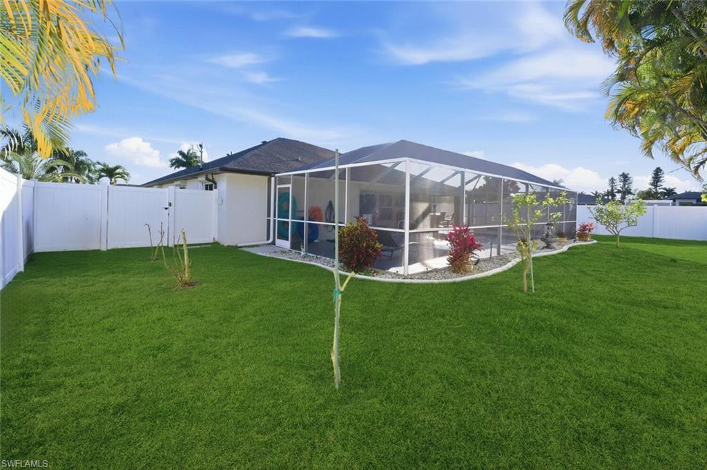 CAPE CORAL - Residential