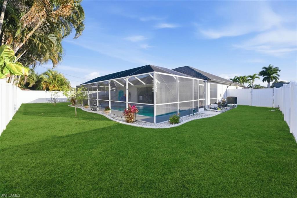 CAPE CORAL - Residential