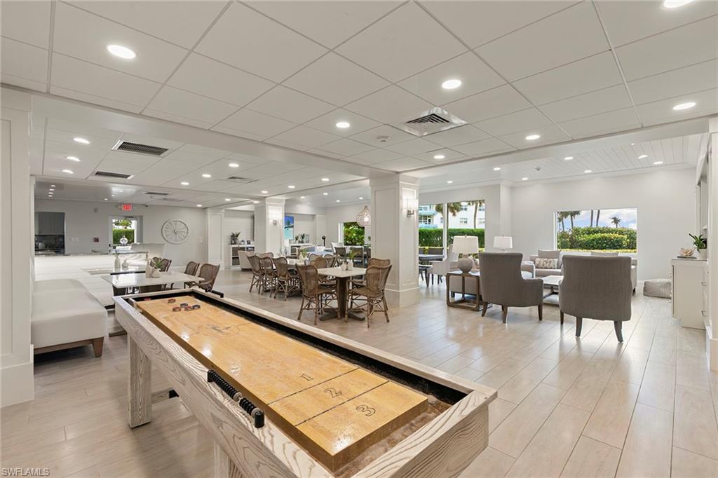 SUNSET HOUSE - Residential